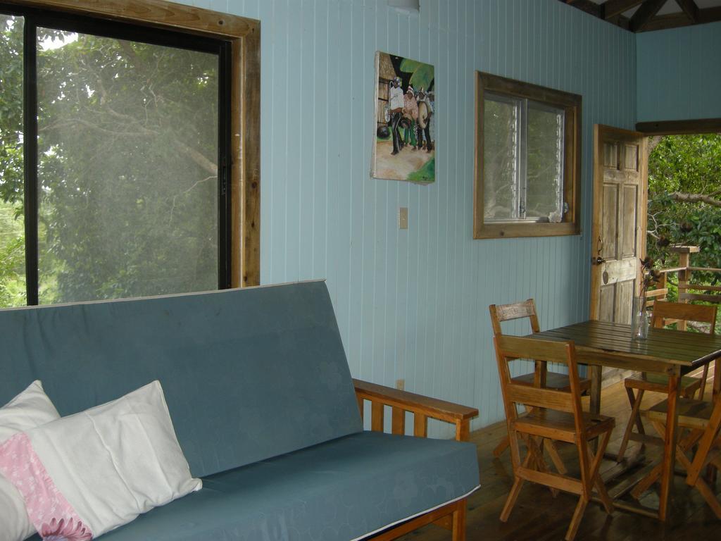Apartments Chez Milady Ютила Номер фото